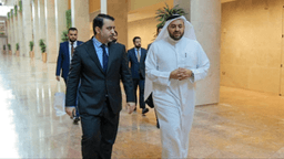 لقاء وزير الخارجية والمغتربين السيد أسعد الشيباني مع معالي الشيخ محمد بن عبد الرحمن بن جاسم آل ثاني رئيس مجلس الوزراء وزير الخارجية القطري وسعادة الدكتور محمد بن عبد العزيز الخليفي وزير الدولة القطري للشؤون الخارجية في ا (3).jpg
