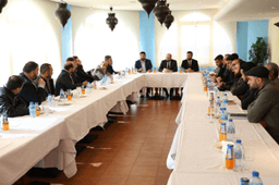 اجتماع رئيس مجلس الوزراء المهندس محمد البشير والسيد وزير الموارد المائية المهندس أسامة أبو زيد مع محافظ اللاذقية وعدد من مدراء المديريات الفرعية 9-1-2025 (3).jpg