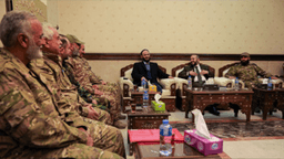 لقاء وزارة الدفاع مع قيادات من الجيش الوطني 8-1-2025 (3).jpg