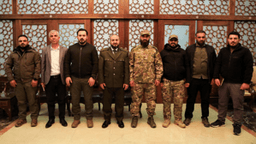 وزارة الدفاع السورية تستمر بعقد الجلسات التنظيمية مع القيادات العسكرية للبدء بعملية انخراط الفصائل في وزارة الدفاع 10-1-2025 (2).jpg
